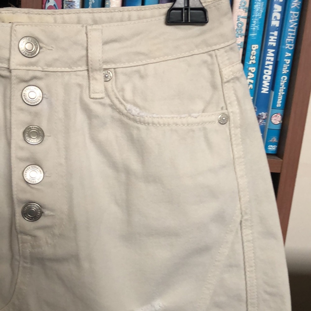 We The Free Off White Distressed Button Fly High Rise Denim Skirt Sz 27 - Picture 6 of 13
